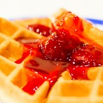 สตรอเบอร์รี่ วาฟเฟิล (Strawberry Waffle)
